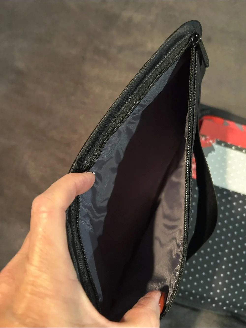 thirty-one Red Floral Foldable Organizer
